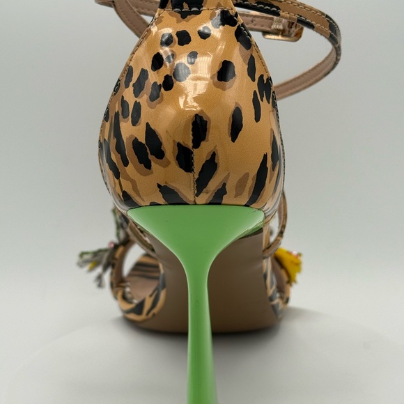 Betsey Johnson Everly Strappy Butterfly 🦋 Embellishment Heels Sandals 8 - Picture 7 of 11